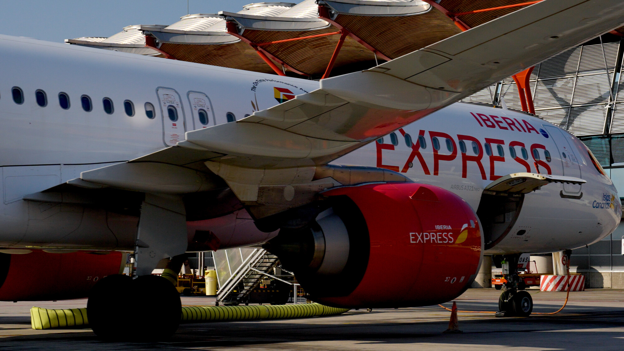 La Copa del Rey volará con Iberia Express | acb.com